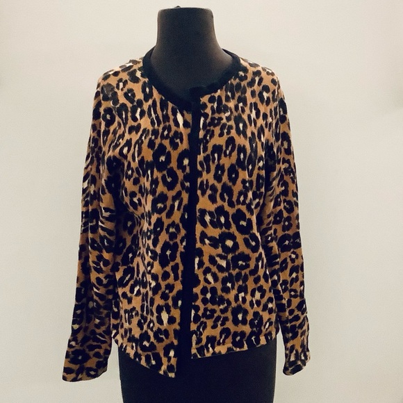 ❗️Talbots Leopard Print Cardigan MSRP $78! - Picture 2 of 8